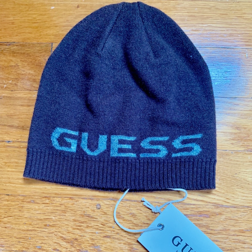 Brown GUESS hat / beanie